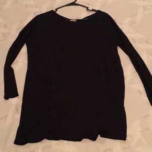 Black women’s piko tunic